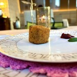 SALONE TOKYO - お肉と野菜を煮詰めてフリット状にしたものです。