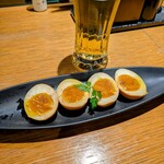 吉翔 - 自家製玉子の燻製 500円