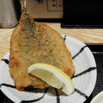 蕎麦と炙り焼き 奥 いずも  - アジフライ、
