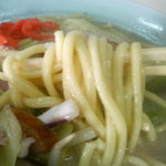 長崎ちゃんぽん ○福 - 特性ちゃんぽん　麺リフトアップ