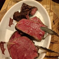 熟成和牛ステーキグリルド エイジング・ビーフ - 