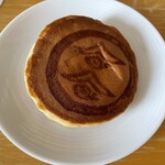 村中甘泉堂 - どら焼き 勝家太鼓（餅どら）