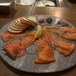 QUAYS pacific grill - 