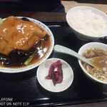 四つ角飯店 - 