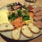 農絆卓恵 炭焼き料理とお酒 - 