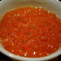 日本料理 太月 - 進肴：イクラを載せた茶碗蒸し...卵と卵
                