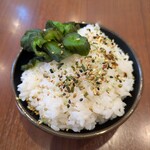 壱角家 - ライス1杯目