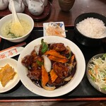 泰南飯店 神保町店 - 