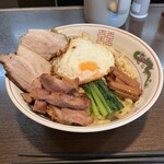 汁なし専門 男のLL - 汁なしロース中盛に煮豚ＷとメンマＷトッピングです。