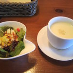 グリーティング - サラダと冷たいポタージュスープ