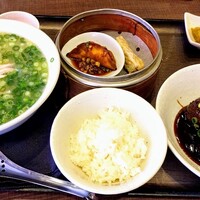 札幌菜 虎鯨 - よくばりランチセット（1500円）