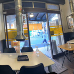 ホルモン家族 かつら - 店内様子