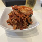 ホルモン家族 かつら - キムチ