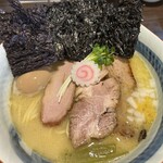 名物よだれ鶏と濃厚鶏白湯麺MATSURIKA 武蔵新田 - 