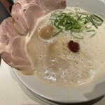 だしが命の塩らーめん ぎょぎょぎょ - 