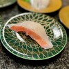 伊豆の回転寿司 花まる銀彩 - 金目鯛1貫