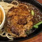 ステーキのくいしんぼ - 料理写真:ハンバーグとカレー