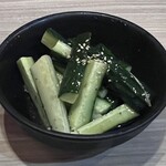 焼肉家けんちゃん - 塩ダレきゅうり \418