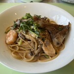 トミズダイナー - ズワイガニのトマトクリームパスタ