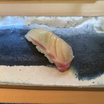 六緑 - 1巻目は鯛