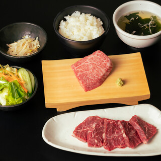 焼肉 黄金の牛_1