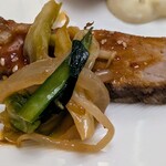 グラスコート - やんばるあぐー豚肉のソテー