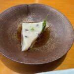 網元 - 水無月を模した胡麻豆腐