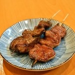 串焼いしい - 2014.9 ハツ（100円）、タン（100円）