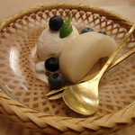 京料理かねき - こぼれ梅のアイスクリーム