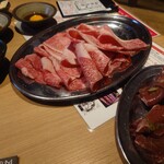 和牛放題の殿堂 秋葉原 肉屋横丁 焼肉 - 