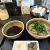 なぜ蕎麦にラー油を入れるのか。  富士店