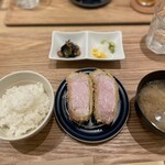 とんかつ成蔵 - 