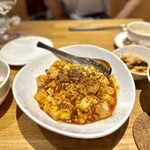 高井戸麻婆 TABLE - 