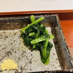 馳走 啐啄一十  - 【写真㉑】おかわりのお供の法蓮草のお浸し