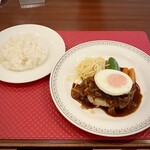 キッチンオガタ - ハンバーグ