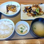やよい軒 - なす味噌と焼き魚の定食