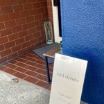 bird street + - 