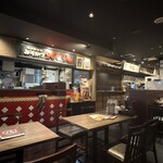 名古屋名物 名古屋めし食堂 丸八 - 内観