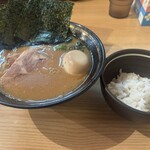 紫蔵 - ミニラーメン小ライス