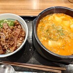 カルビ丼とスン豆腐専門店 韓丼 - 