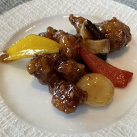 銀座アスター お茶の水賓館 - 美ら島あぐー豚の黒酢酢豚