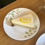 寄鷺館 - レアチーズケーキ　¥500