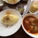 カリー＆ワイン ビストロべっぴん舎 お茶の水店 - 