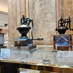 ROYAL CRYSTAL COFFEE - 