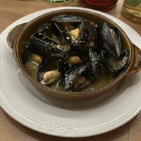 バール・エ・リストランテ・タブリエ - ムール貝の白ワイン蒸し