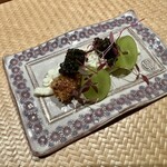 東山 吉寿 - ヤングコーンフライ　マヨの代わりに豆腐の白和え　キャビア　シャインマスカット　塩気と甘味