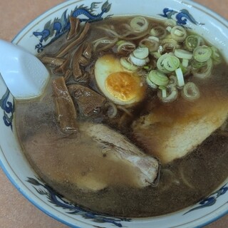 旭川ラーメン ゆーから - 料理写真: