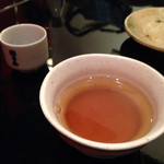 十代目 吉蔵 - お会計をお願いすると最後に温かいお茶が出てきました。ありがとう。