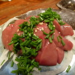 Kushiyaki Manaka - 鶏レバー刺し