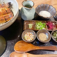 炭焼鰻 寝床 福島店 - 